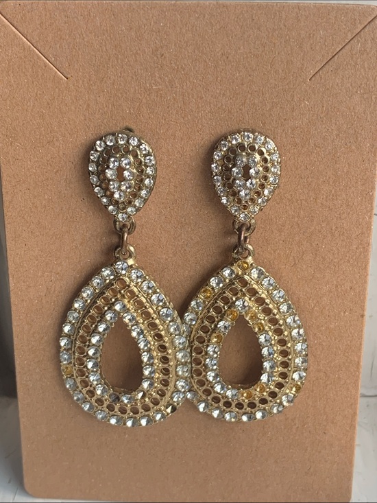 Source Unknown Jewelry - Two-Tone Teardrop Crystal Dangle Pierced Earrings